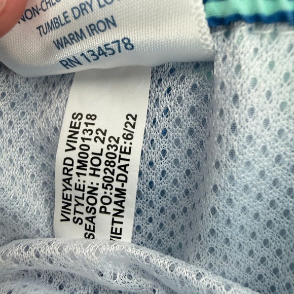 EUC Vineyard Vines Chappy Blue Tropical Palm Leaf Swim Trunks Size M 1M001318 - Picture 4 of 7